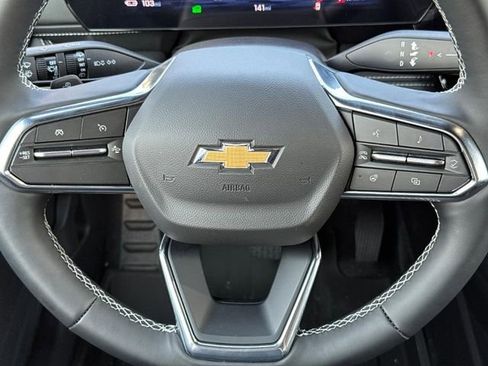 New 2025 Chevrolet Blazer EV LT image 11