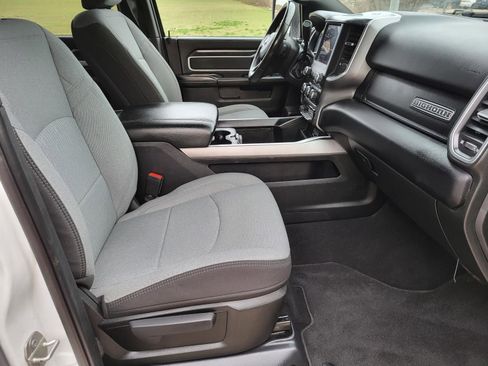 Used 2024 RAM 2500 Big Horn w/ Off Road Package image 10