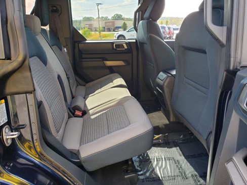 Used 2021 Ford Bronco Outer Banks image 19