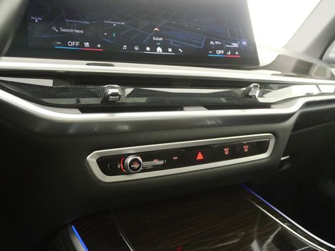 Used 2024 BMW X5 xDrive40i w/ M Sport Package image 23