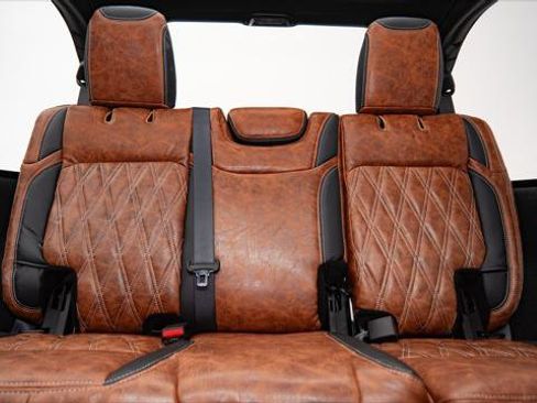 Used 2026 Jeep Wrangler Unlimited Sport image 19