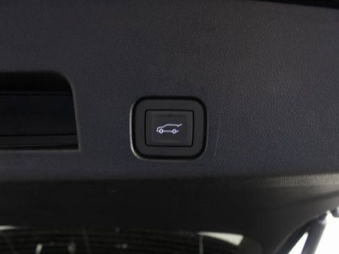 New 2026 Chevrolet Traverse RS image 24