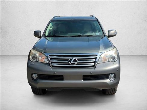 Used 2013 Lexus GX 460 Premium AWD/4WD image 2