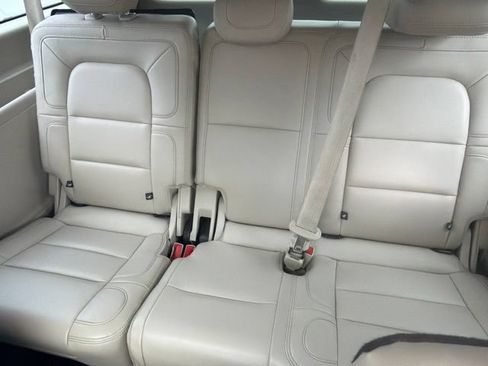 Used 2021 Lincoln Navigator L Reserve AWD/4WD image 31