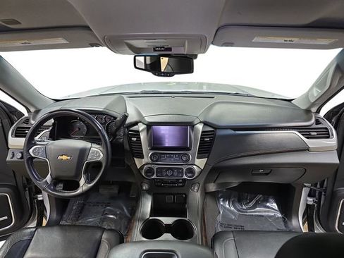 Used 2019 Chevrolet Tahoe LT image 9