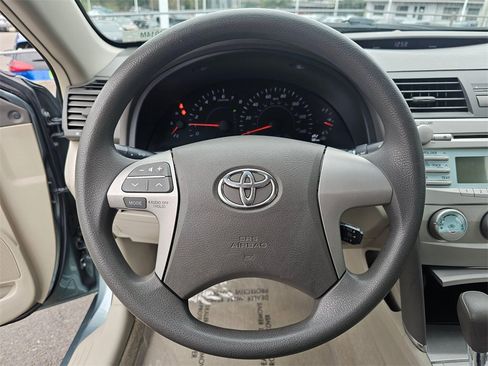 Used 2007 Toyota Camry LE image 24