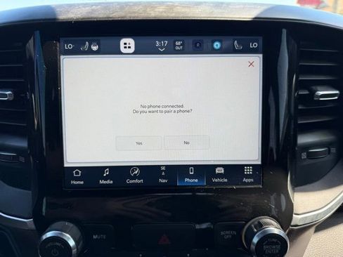 Used 2023 RAM 1500 Big Horn AWD/4WD image 26