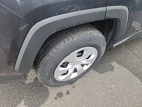 Used 2025 Toyota RAV4 LE image 8