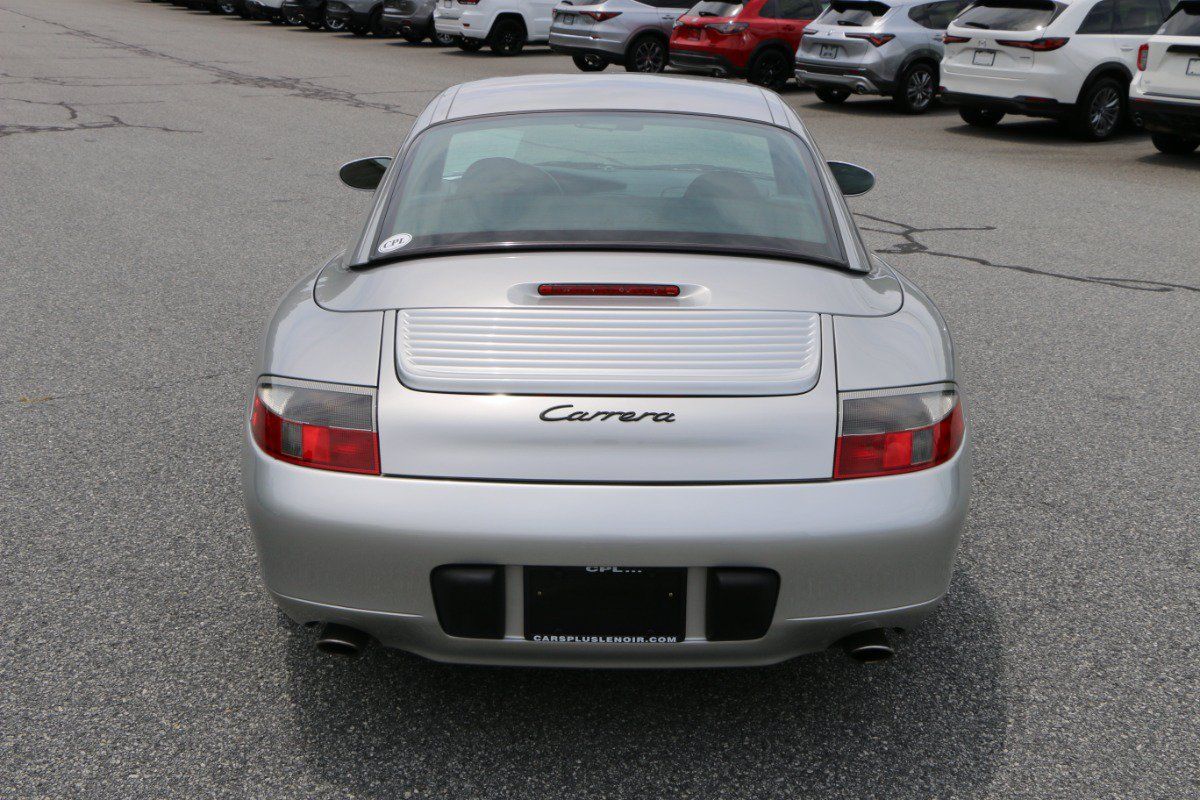 Used 2000 Porsche 911 Cabriolet image 4