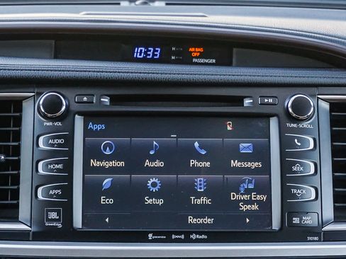 Used 2017 Toyota Highlander Limited image 16