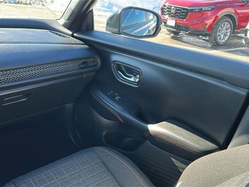 Used 2026 Honda HR-V EX-L image 47