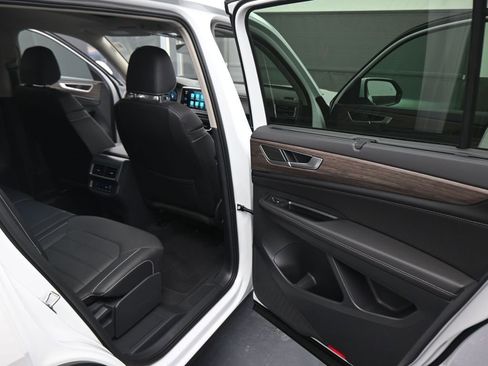 New 2026 Volkswagen Atlas SEL AWD/4WD image 42