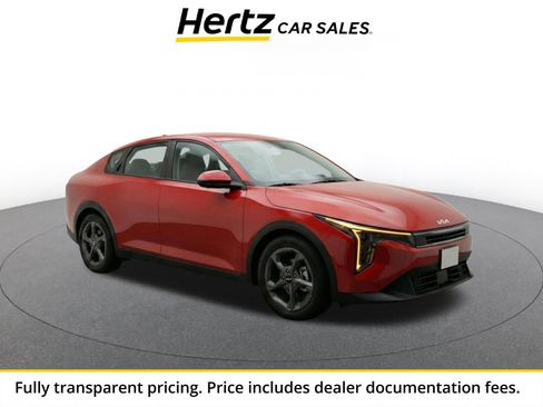 Used 2025 Kia K4 FWD image 1
