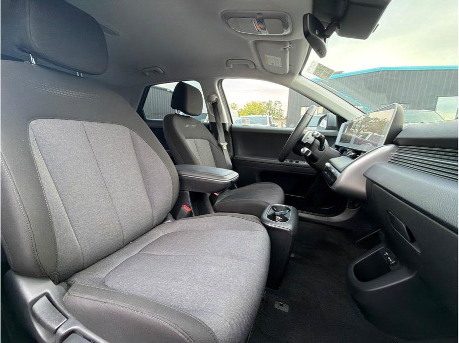 Used 2024 Hyundai Ioniq 5 SEL AWD/4WD image 4
