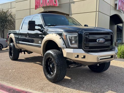 Used 2012 Ford F250 King Ranch w/ King Ranch w/Chrome Pkg image 7