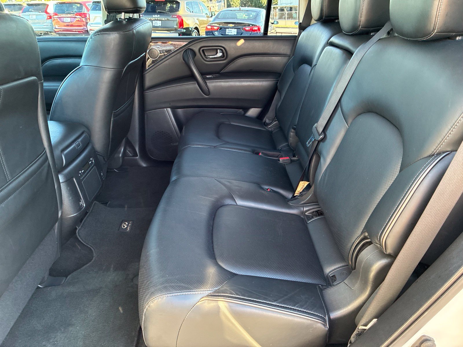 Used 2024 INFINITI QX80 Luxe AWD/4WD image 15