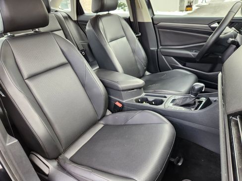 Used 2019 Volkswagen Jetta SEL image 14