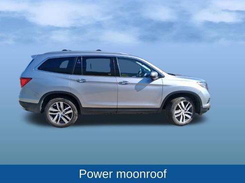Used 2018 Honda Pilot Touring image 8