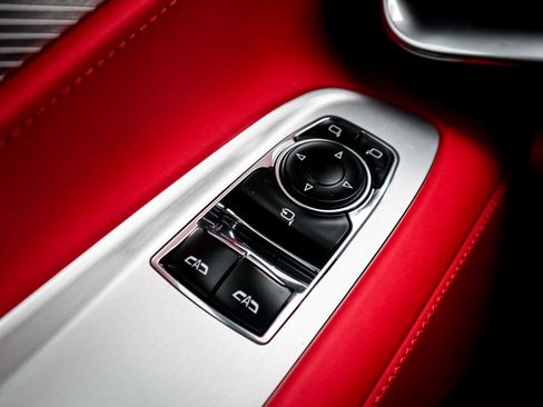 Used 2024 Chevrolet Corvette Z06 RWD image 15