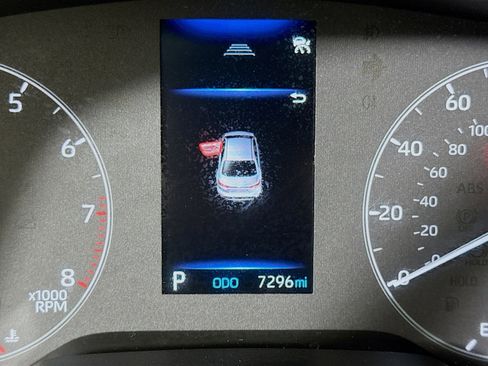 Used 2025 Toyota Corolla LE image 16