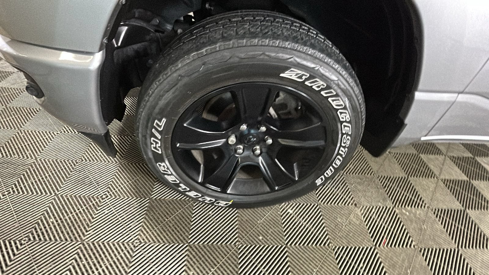 Used 2022 RAM 1500 Big Horn AWD/4WD image 11