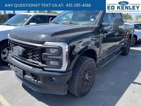 Used 2024 Ford F350 Lariat w/ Lariat Ultimate Package AWD/4WD image 2