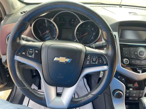 Used 2012 Chevrolet Cruze LT image 18
