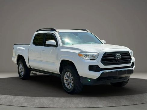 Used 2019 Toyota Tacoma SR w/ SR Convenience Package RWD image 3