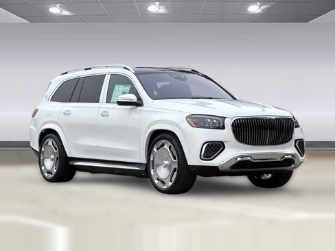 New 2026 Mercedes-Benz Maybach GLS 600 4MATIC image 6