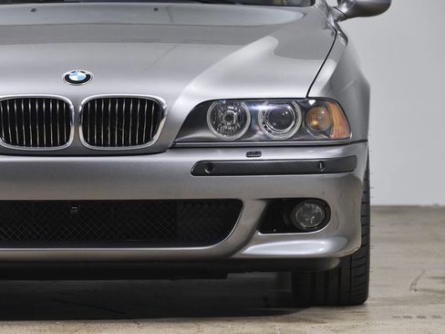 Used 2003 BMW M5 image 14