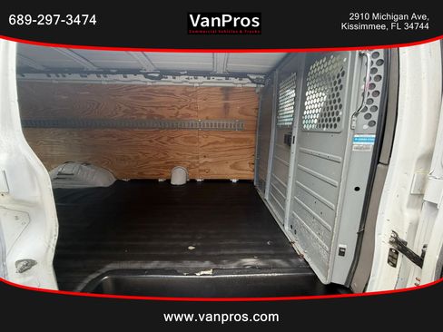 Used 2014 Chevrolet Express 3500 Extended RWD image 14
