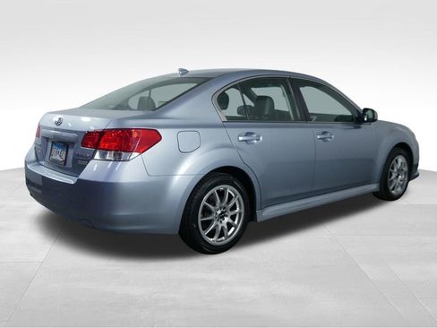 Used 2013 Subaru Legacy 2.5i Limited AWD/4WD image 10