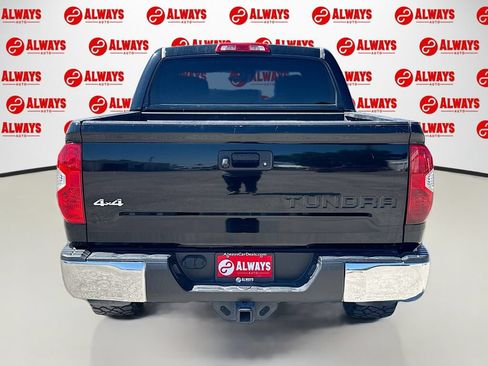 Used 2018 Toyota Tundra SR5 w/ SR5 Upgrade Package AWD/4WD image 7
