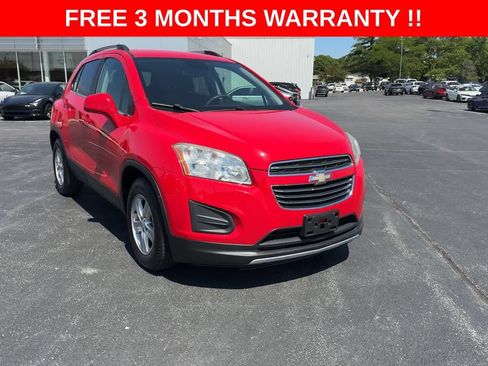 Used 2015 Chevrolet Trax LT FWD image 2