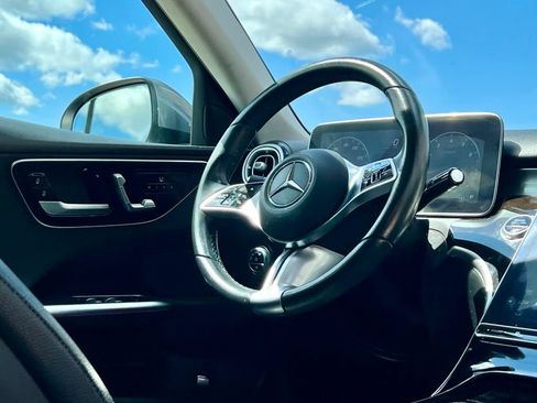 Certified 2022 Mercedes-Benz C 300 4MATIC Sedan image 8