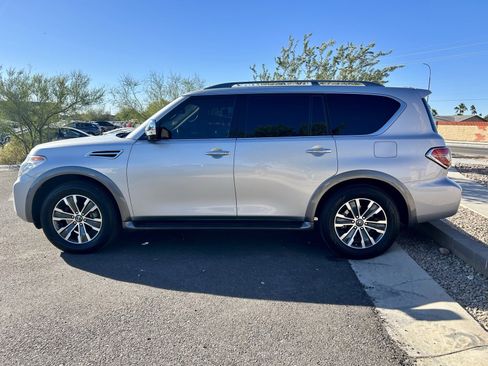 Used 2019 Nissan Armada SL w/ Premium Package image 6