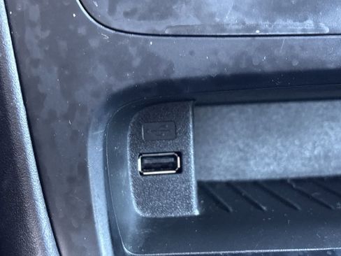 Used 2017 Ford Focus SE image 34