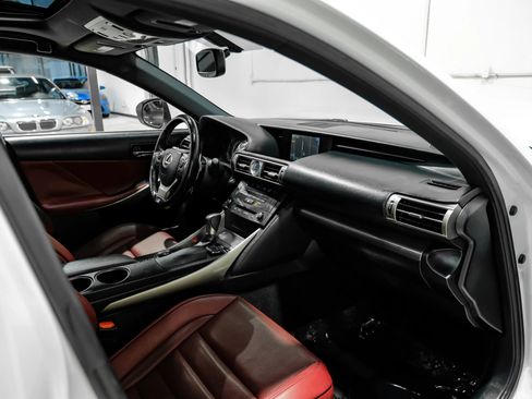 Used 2016 Lexus IS 200t w/ F Sport Package RWD image 17