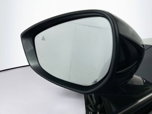 Used 2026 MAZDA MAZDA3 Carbon AWD/4WD image 16