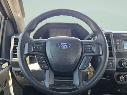 Used 2022 Ford F250 XL w/ Power Equipment Group AWD/4WD image 28