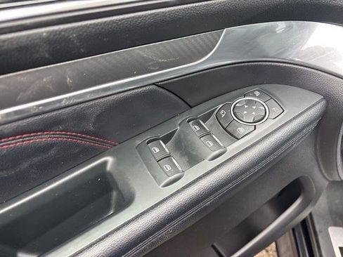 Used 2018 Ford Explorer Sport image 14