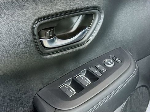 New 2026 Honda HR-V EX-L image 19