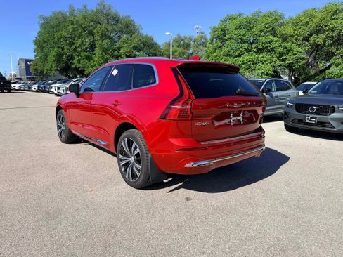 Certified 2023 Volvo XC60 B5 Plus w/ Climate Package AWD/4WD image 4