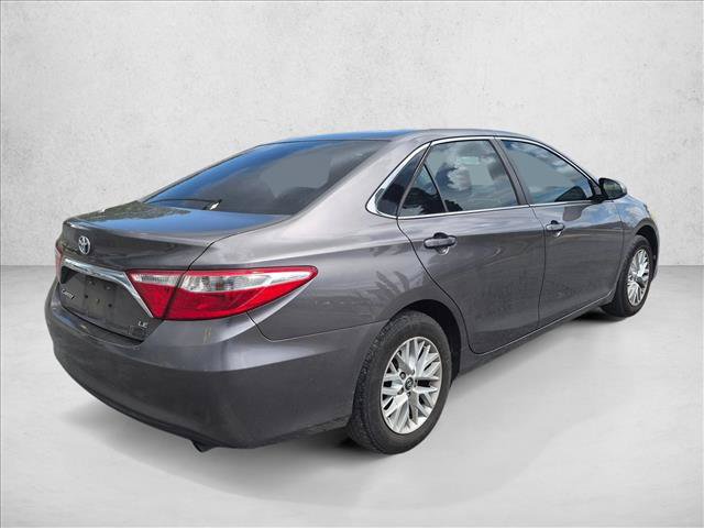 Used 2017 Toyota Camry LE FWD image 5