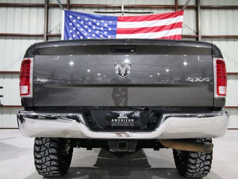 Used 2017 RAM 2500 Laramie image 9