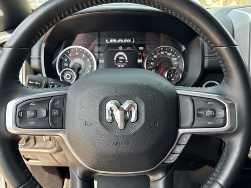 Used 2024 RAM 1500 Laramie AWD/4WD image 19