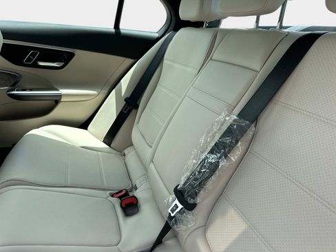 New 2025 Mercedes-Benz C 300 C 300 4MATIC Sedan image 12