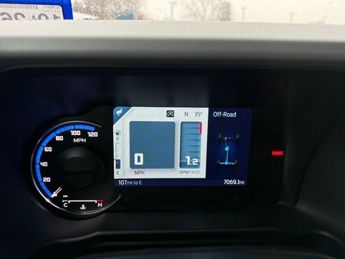 Used 2022 Ford Bronco Badlands image 20