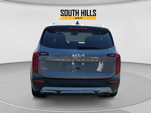 Certified 2022 Kia Telluride SX w/ SX Prestige Package AWD/4WD image 4