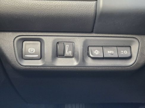 Used 2023 GMC Acadia Denali FWD image 23